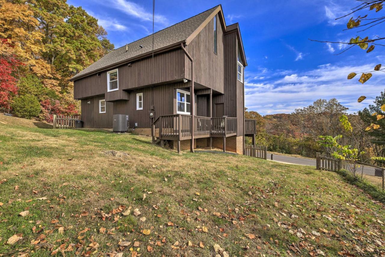 Updated Kingsport Home With Deck And Mtn Views! Екстериор снимка